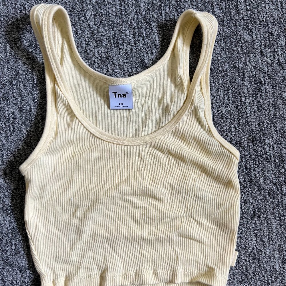Tna, pale yellow crop top, size 2x small